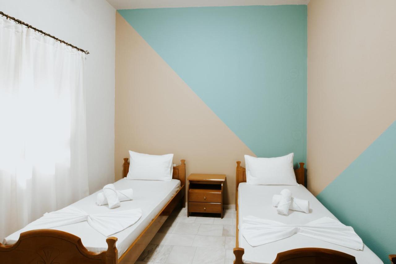 Hotel Lunxheria จีโรคาสเตอร์ ภายนอก รูปภาพ