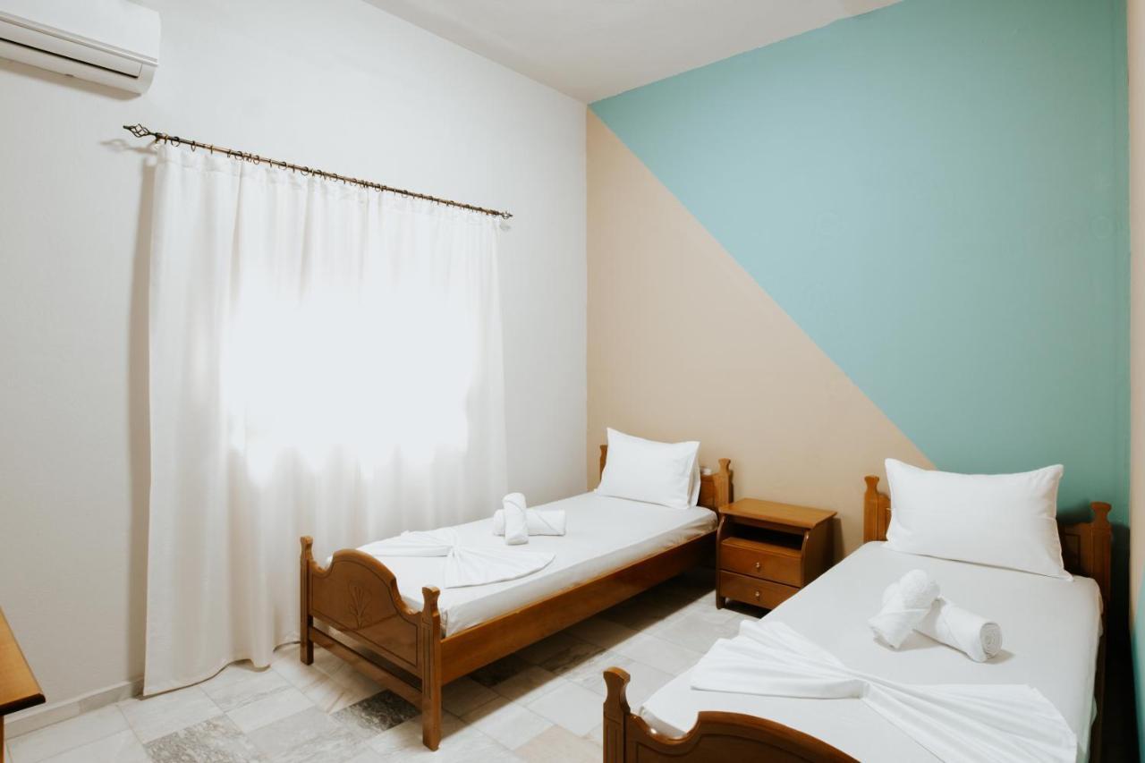 Hotel Lunxheria จีโรคาสเตอร์ ภายนอก รูปภาพ